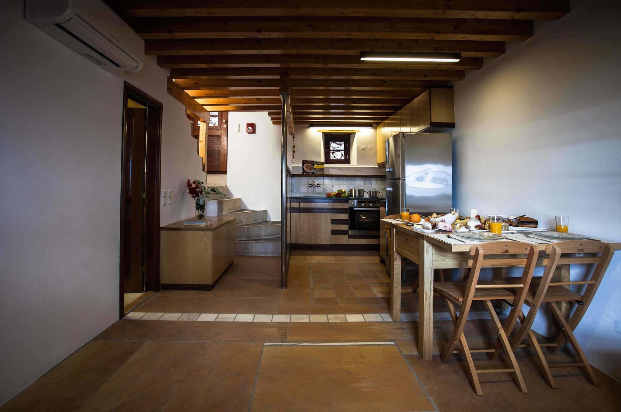 House In The Castle Apartment โมเน็มวาซี ภายนอก รูปภาพ